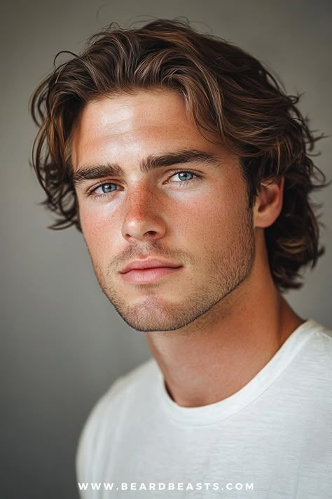 Tendances Coiffure Homme : Les Styles à Adopter en 2025